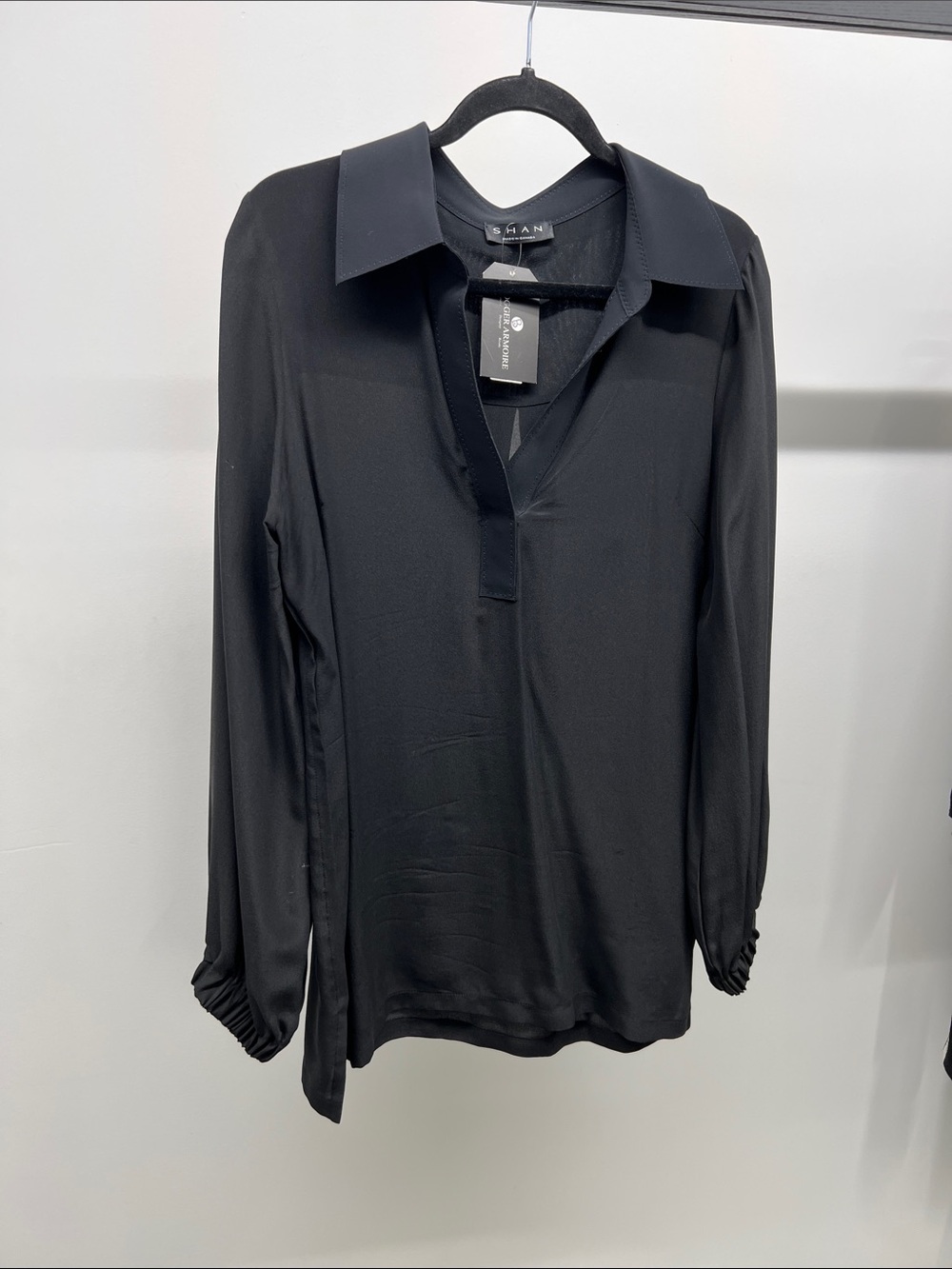SHAN Black Long-Sleeve Blouse